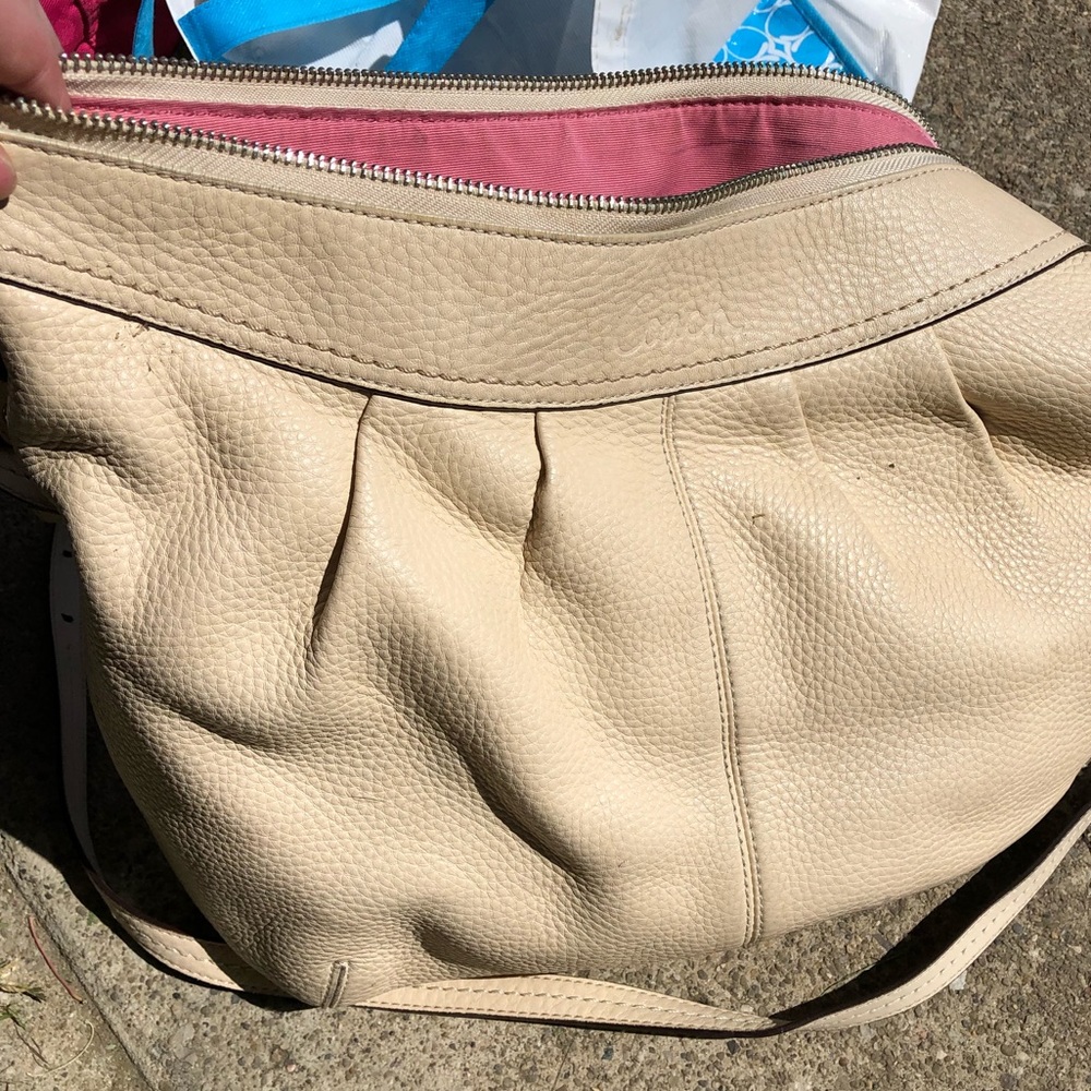 Coach crossbody purse medium size.